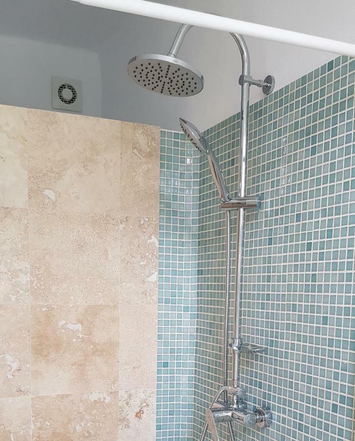Апартаменты Old Town Apartament Тырговиште Экстерьер фото