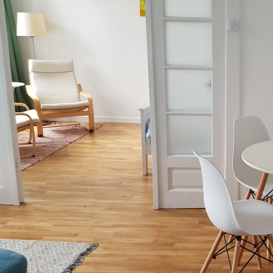 Апартаменты Old Town Apartament Тырговиште Экстерьер фото